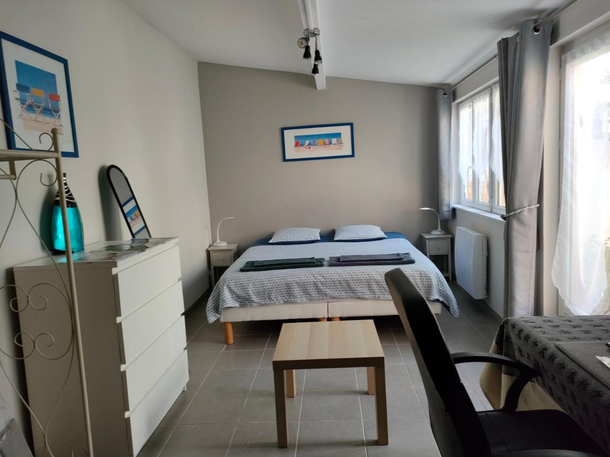 L'Escale Vichy Villa ภายนอก รูปภาพ